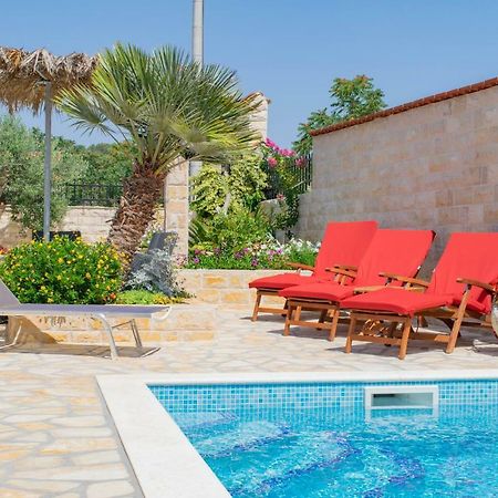 Apartments Solta Gornje Selo ภายนอก รูปภาพ