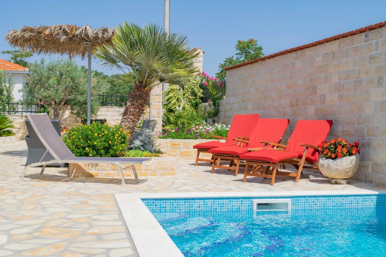 Apartments Solta Gornje Selo ภายนอก รูปภาพ