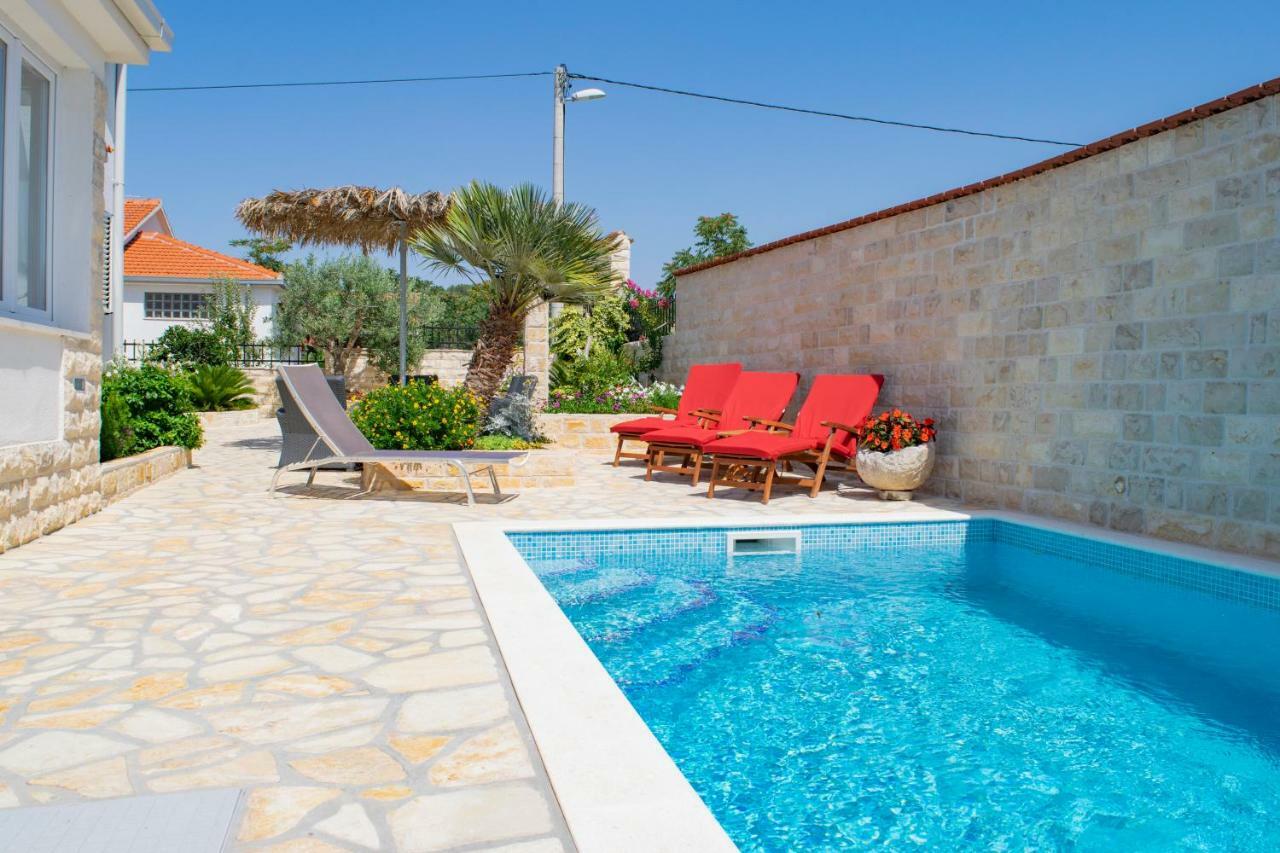 Apartments Solta Gornje Selo ภายนอก รูปภาพ