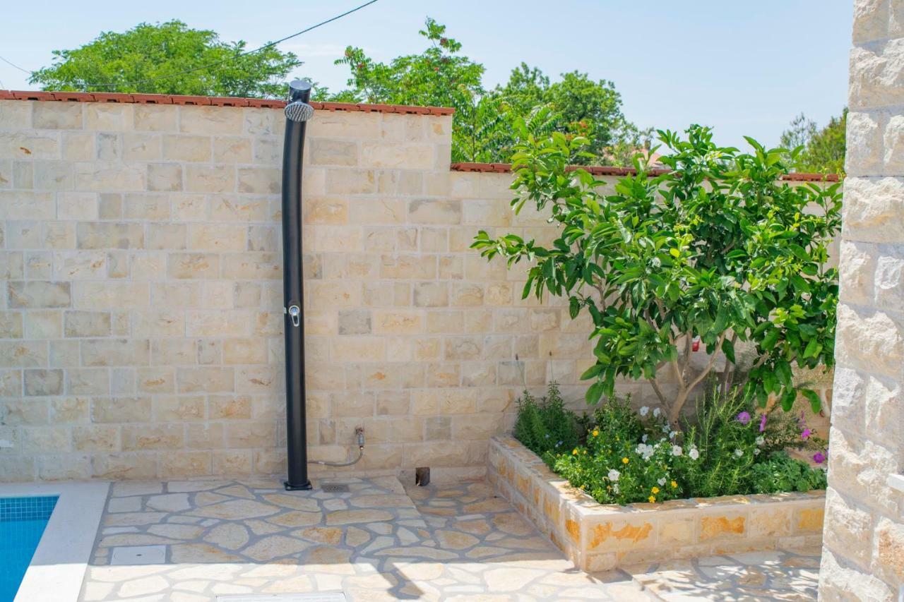 Apartments Solta Gornje Selo ภายนอก รูปภาพ