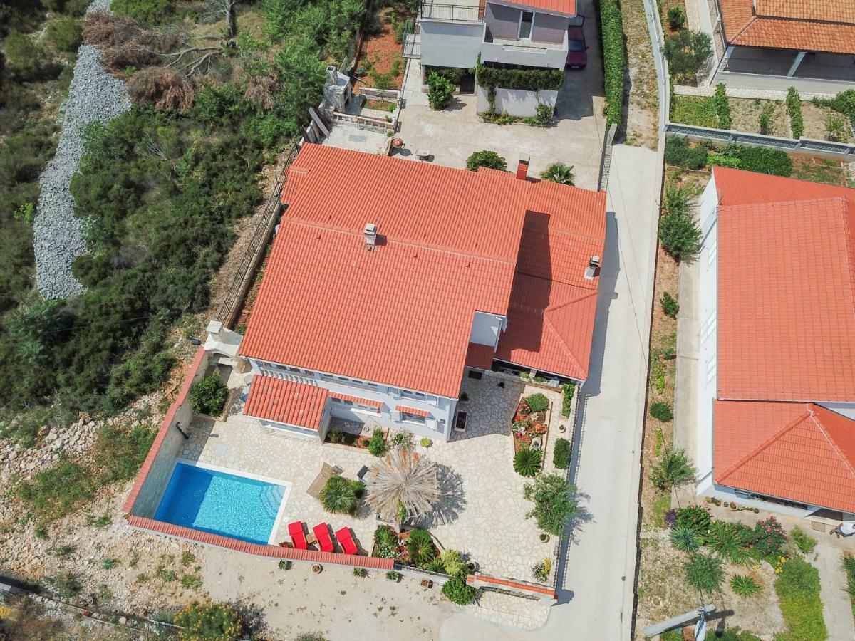 Apartments Solta Gornje Selo ภายนอก รูปภาพ