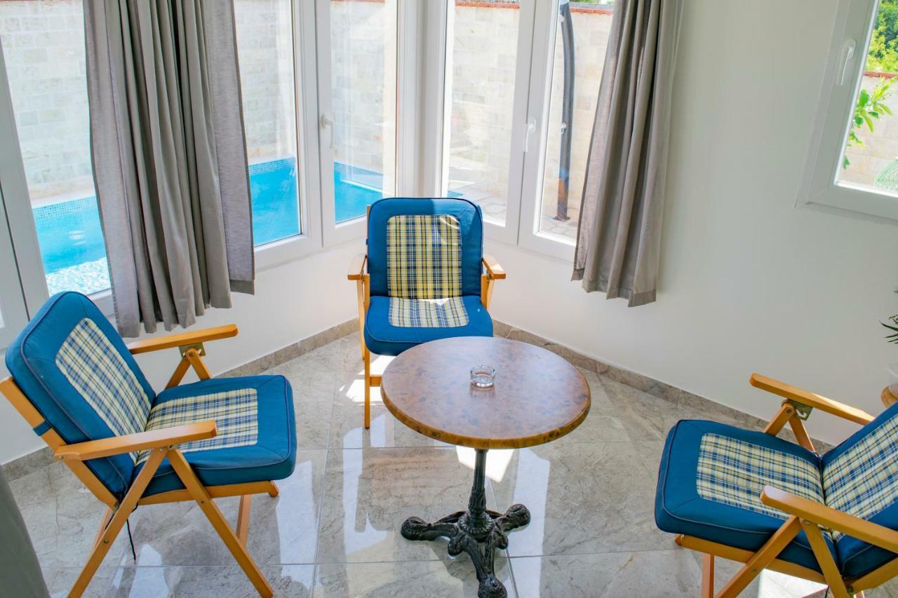 Apartments Solta Gornje Selo ภายนอก รูปภาพ