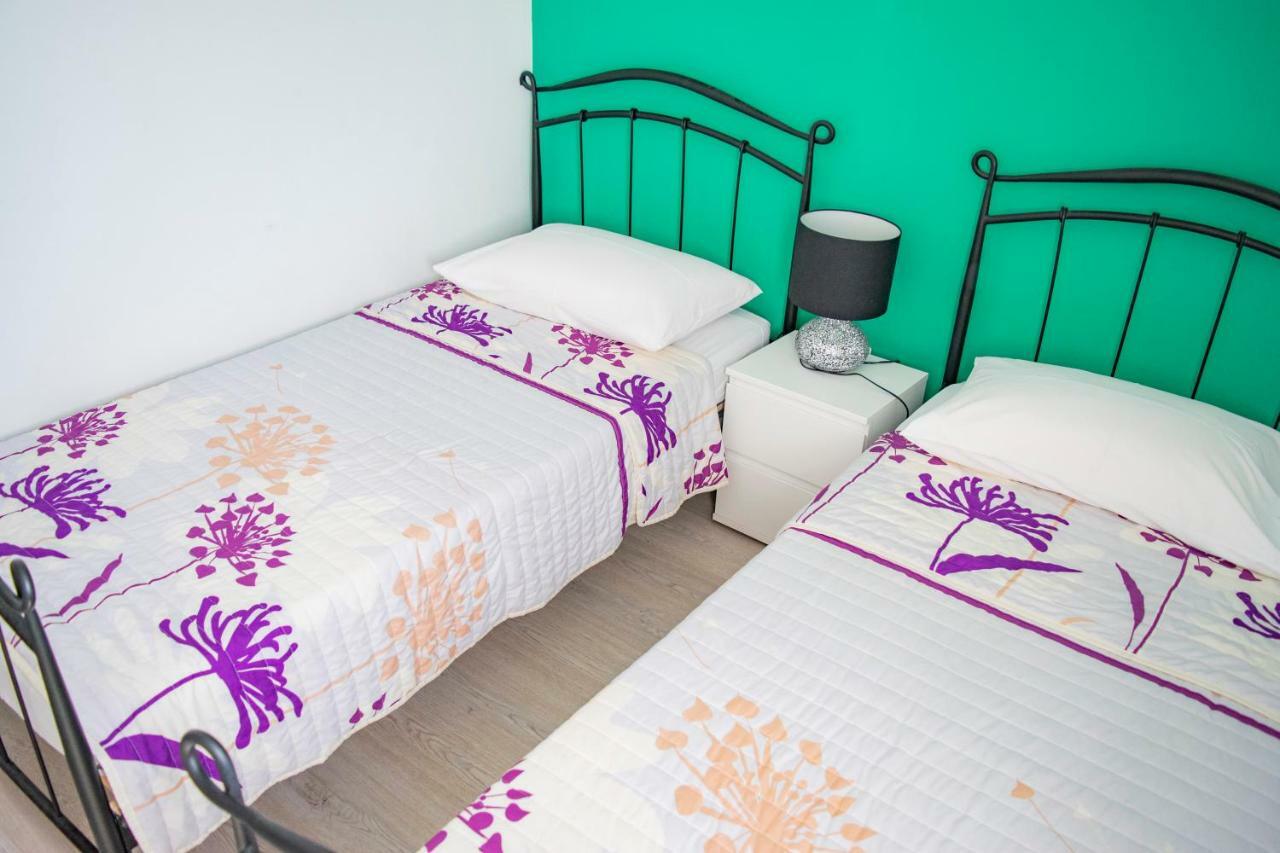 Apartments Solta Gornje Selo ภายนอก รูปภาพ