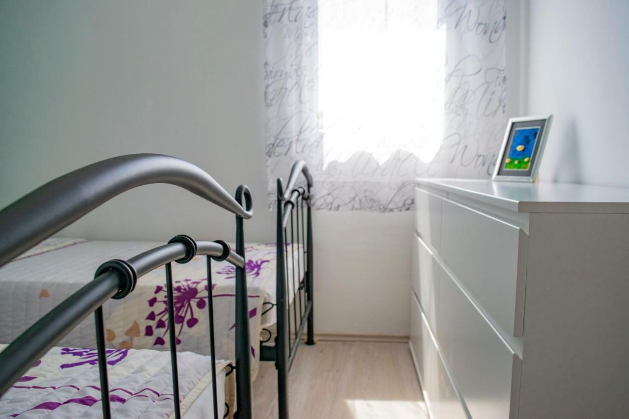 Apartments Solta Gornje Selo ภายนอก รูปภาพ